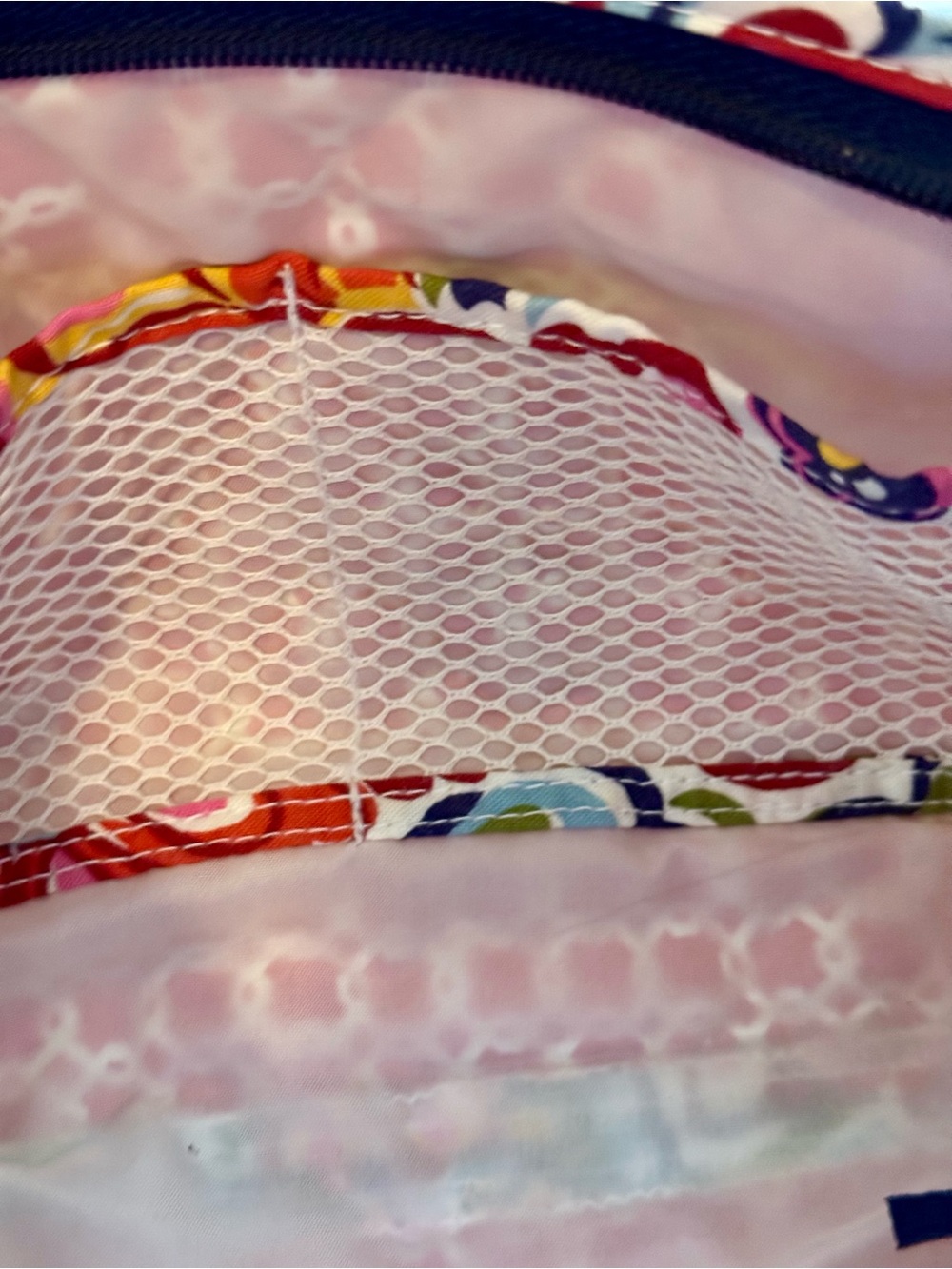 Vera Bradley Multicolor Floral Quilted Makeup Bag - Picture 13 of 14